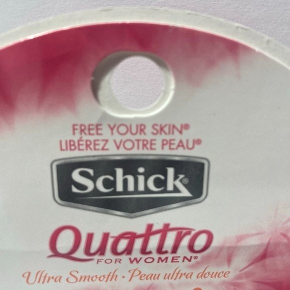 Schick Quattro Women Ultra Smooth Papaya Razor Blades Refills - Picture 9 of 13